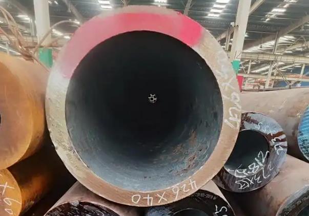 山東大口徑無縫鋼管